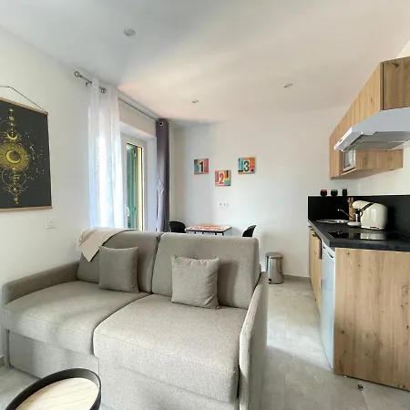 Charmant Studio Avec Balconnet Centre - Neg6 * Cannes